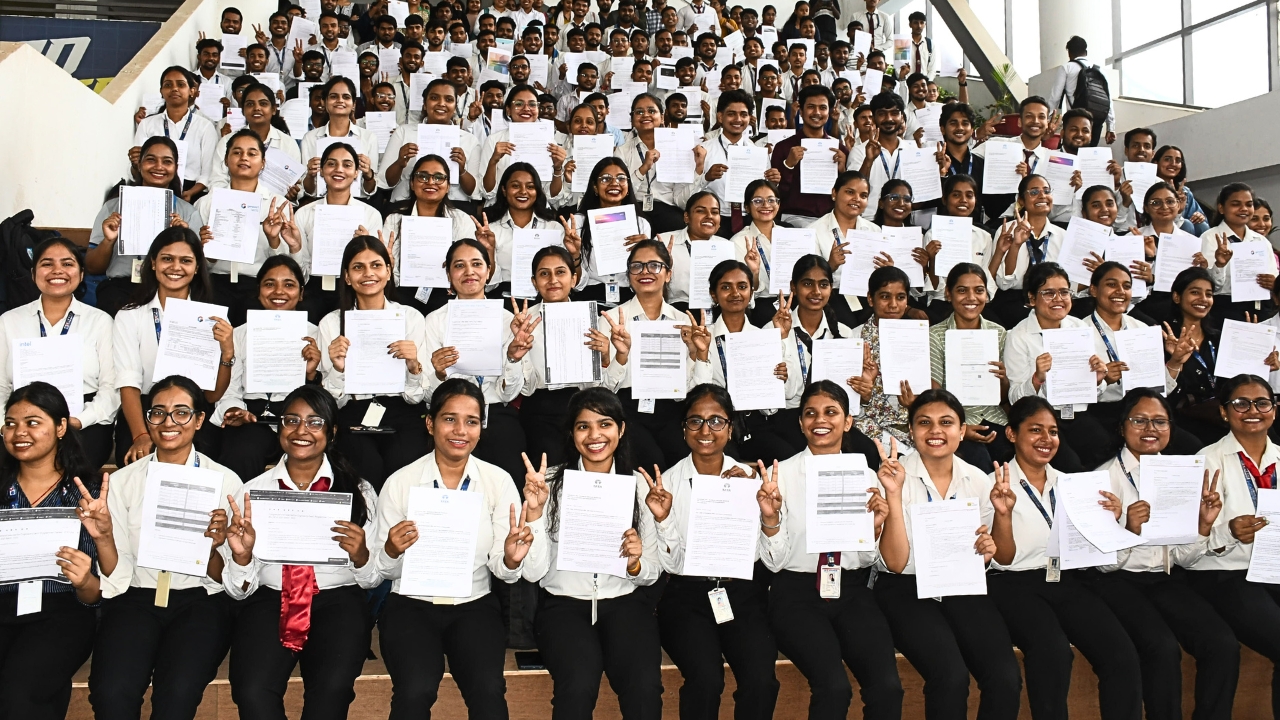 Govt College for BCA and BCA Course Fees in government colleges